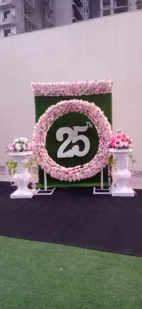 25 Anniversary Decoration